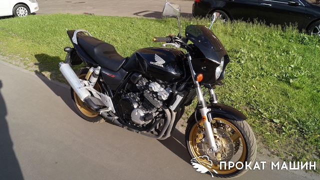 Аренда мотоцикла Honda CB400 SuperFore в Москве